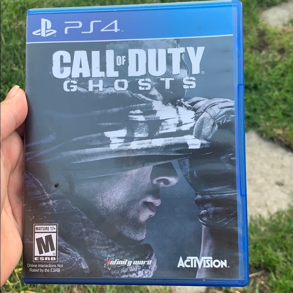 Call of duty ghosts PS4￼